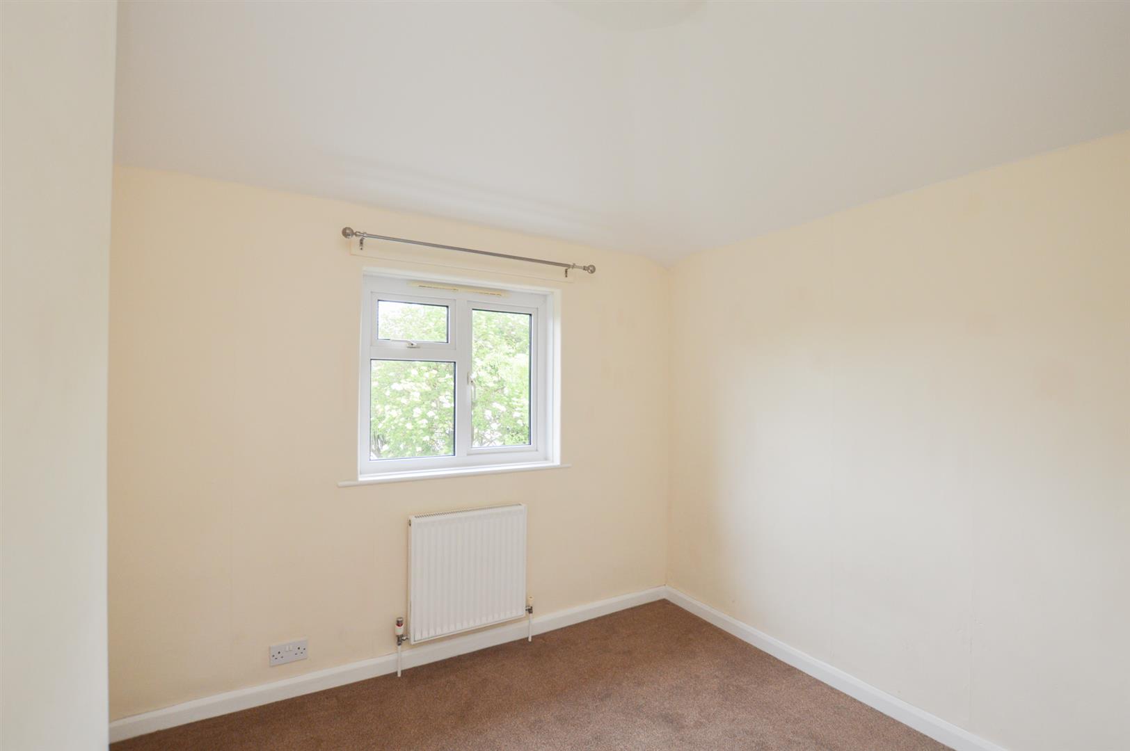 Property Details for Knoll Crescent, Hampden Park, Eastbourne Town